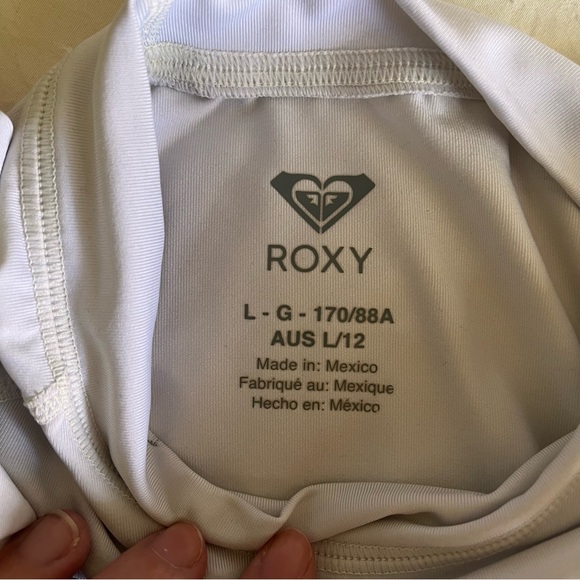 ROXY Rashguard - Picture 4 of 4